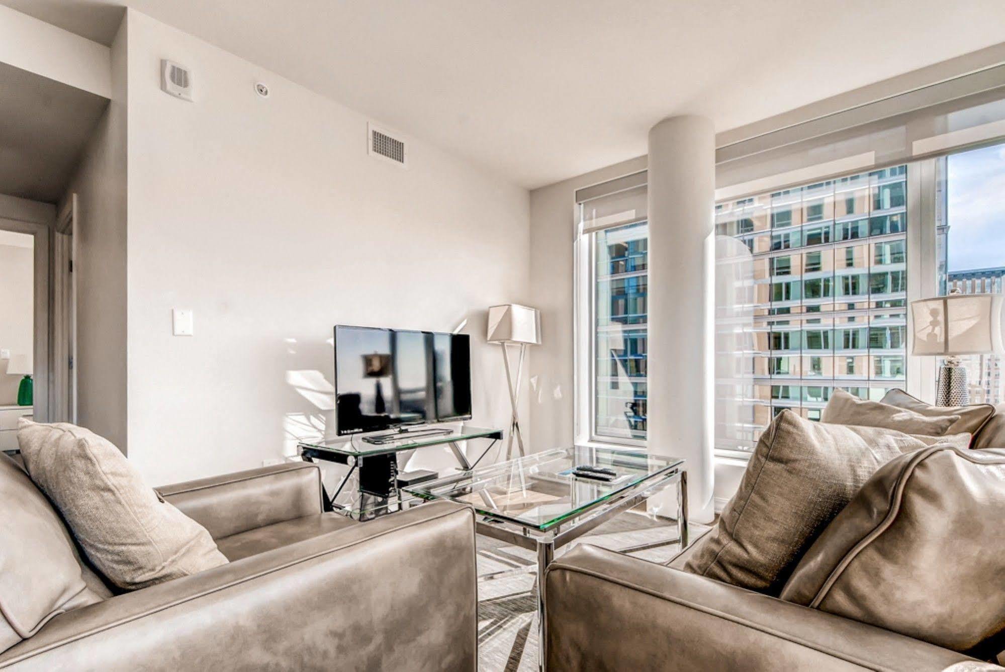 Global Luxury Suites At Bcec Boston Exteriör bild