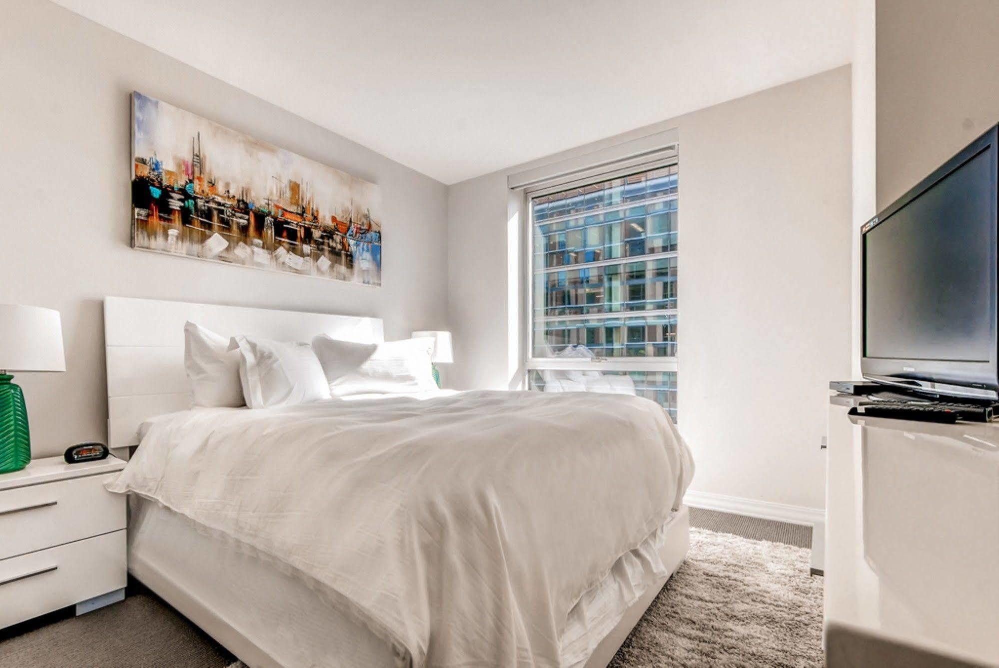Global Luxury Suites At Bcec Boston Exteriör bild