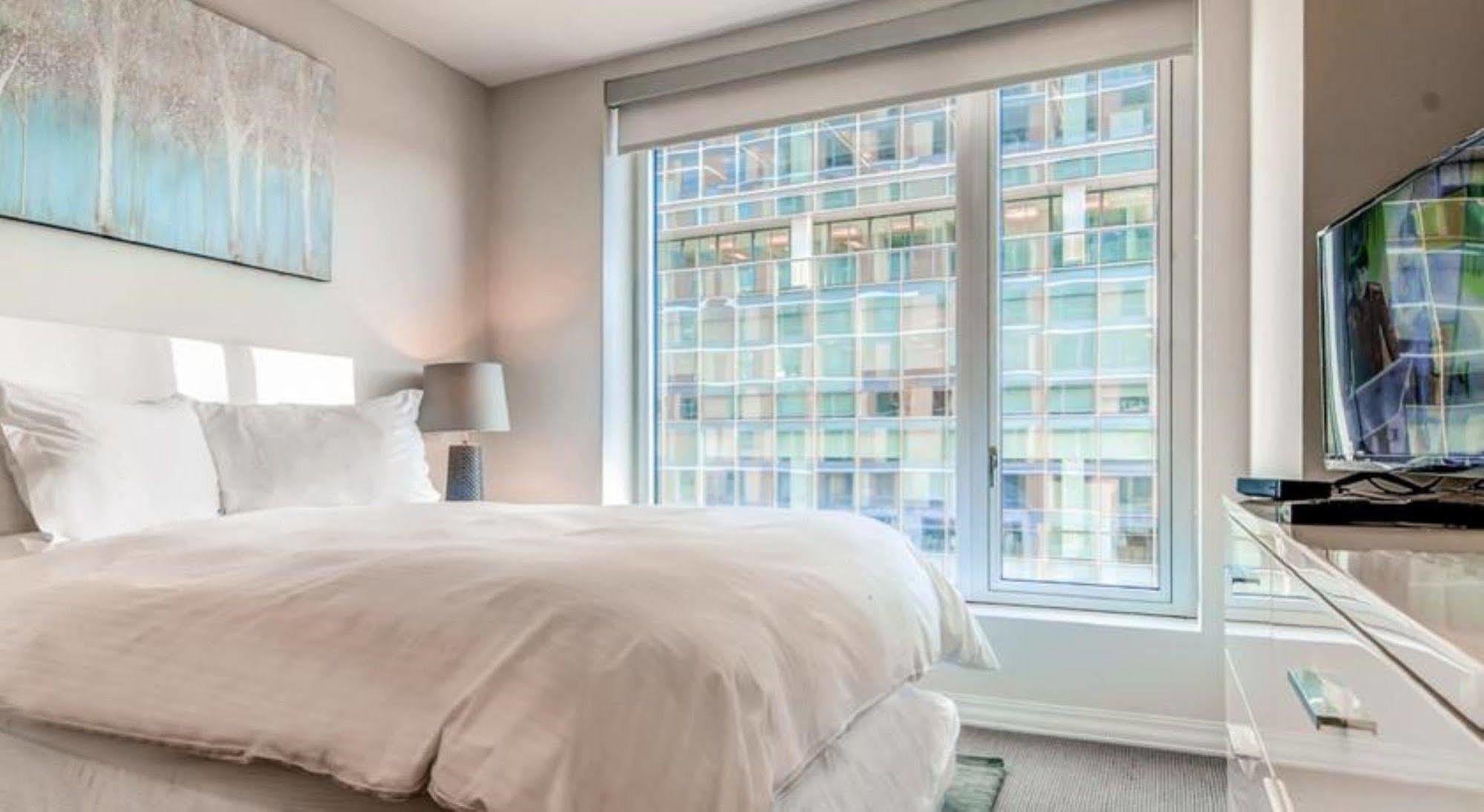 Global Luxury Suites At Bcec Boston Exteriör bild